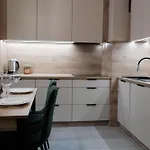 Appartement Spacemore Apartments, Dmowskiego - 20 Minut Do Rynku, Self Check-in 24h, Parking, Bikes