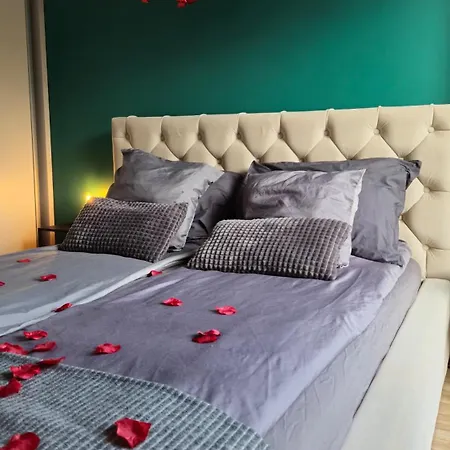 Daire Spacemore Apartments, Dmowskiego - 20 Minut Do Rynku, Self Check-in 24h, Parking, Bikes