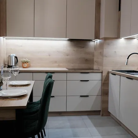 Appartement Spacemore Apartments, Dmowskiego - 20 Minut Do Rynku, Self Check-in 24h, Parking, Bikes