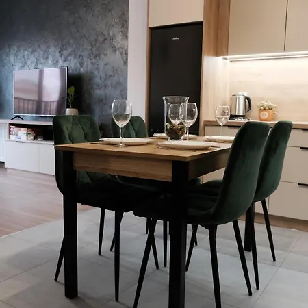 Spacemore Apartments, Dmowskiego - 20 Minut Do Rynku, Self Check-in 24h, Parking, Bikes Apartment Breslau