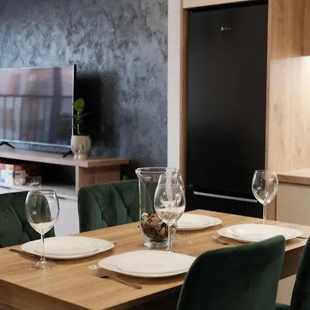 アパート Spacemore Apartments, Dmowskiego - 20 Minut Do Rynku, Self Check-in 24h, Parking, Bikes *