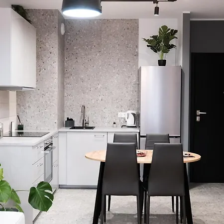 דירה Spacemore Apartments, Dmowskiego - 20 Minut Do Rynku, Self Check-in 24h, Parking, Bikes