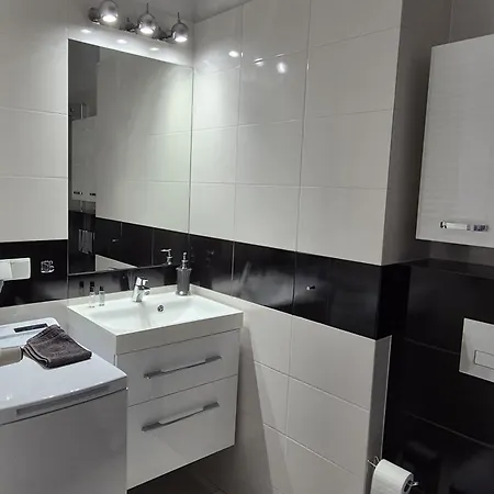 דירה Spacemore Apartments, Dmowskiego - 20 Minut Do Rynku, Self Check-in 24h, Parking, Bikes ורוצלב