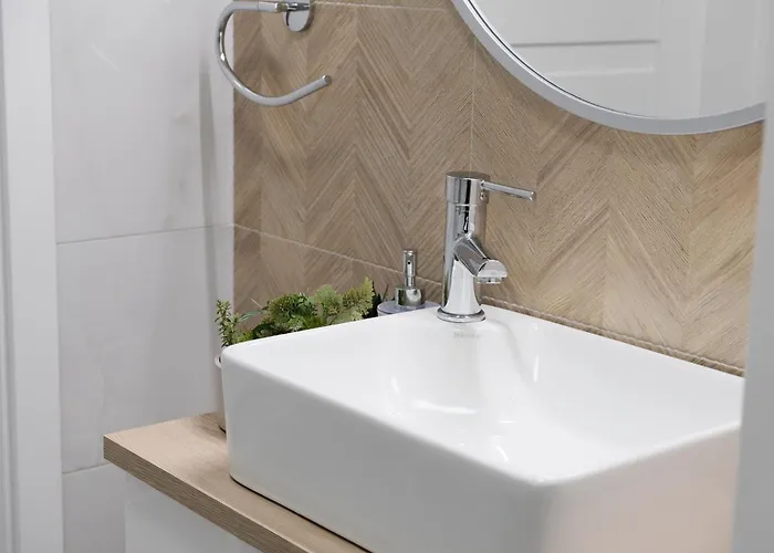 Spacemore Apartments, Dmowskiego - 20 Minut Do Rynku, Self Check-in 24h, Parking, Bikes Wroclaw