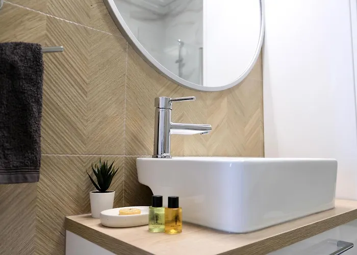 Daire Spacemore Apartments, Dmowskiego - 20 Minut Do Rynku, Self Check-in 24h, Parking, Bikes Wroclaw