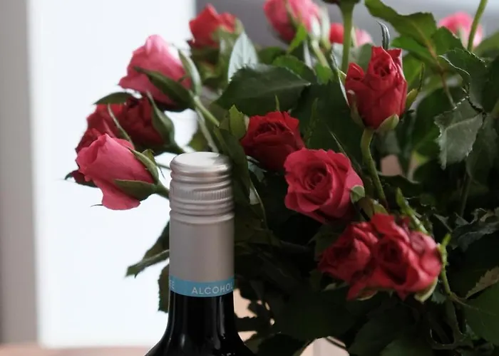 Spacemore Apartments, Dmowskiego - 20 Minut Do Rynku, Self Check-in 24h, Parking, Bikes Daire Wroclaw