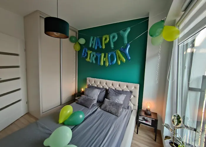 Spacemore Apartments, Dmowskiego - 20 Minut Do Rynku, Self Check-in 24h, Parking, Bikes Daire Wroclaw