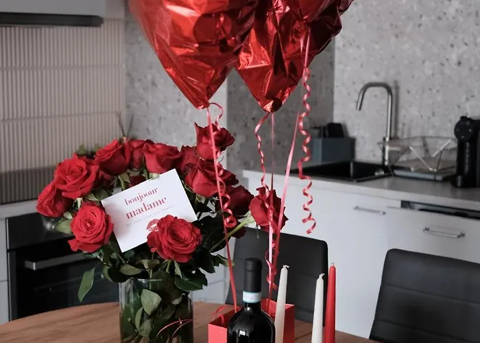 Spacemore Apartments, Dmowskiego - 20 Minut Do Rynku, Self Check-in 24h, Parking, Bikes Wroclaw